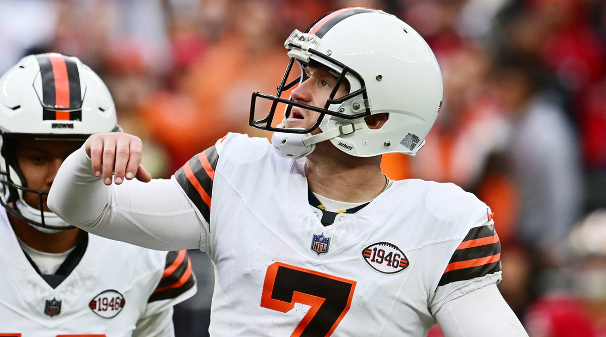 Cleveland Browns kicker Dustin Hopkins